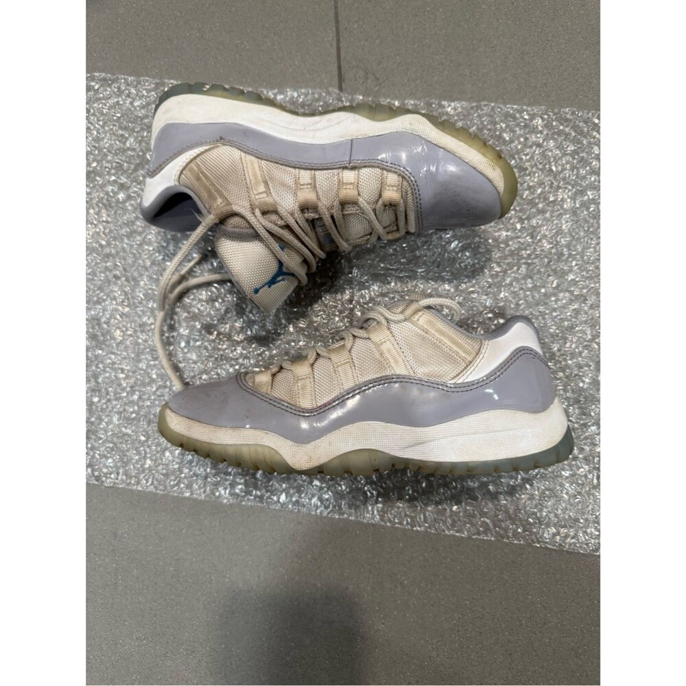 Jordan 11 Retro Low Cool grey Size 2.5 Kids